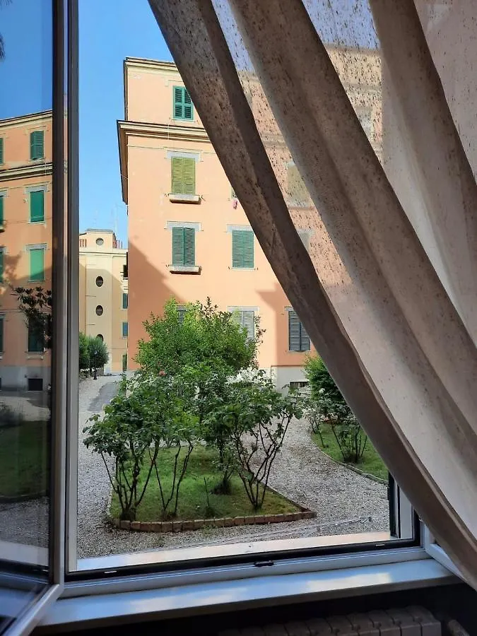 A Sardinian In Rome Apartment